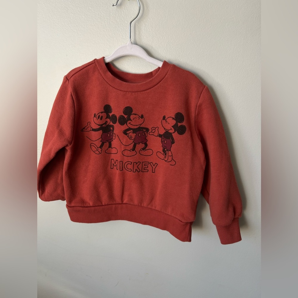 Disney Mickey sweatshirt